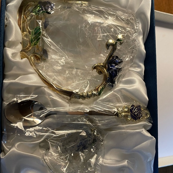 Glass Tea Cup,Coffee Mug Enamel Rose Flower Butterfly Cup w Spoon, Lid & box New - Picture 7 of 8